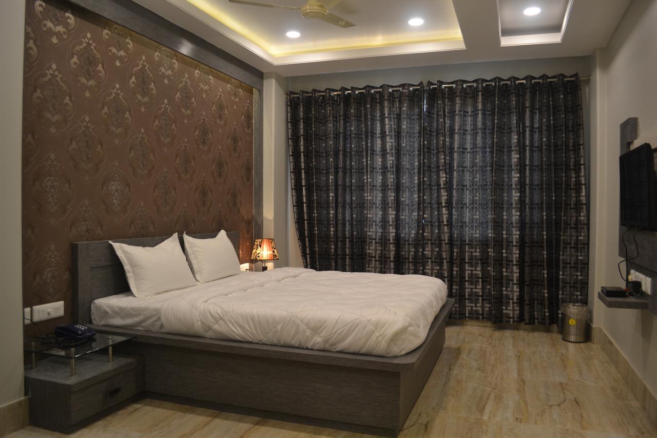 Hotel Madhuvan Palace Varanasi Bilik gambar